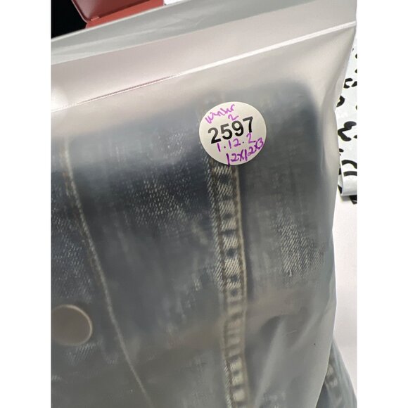 Axel Denim Jacket Unisex Size L Blue Distressed 100% Cotton Buttons Jean Jacket - Picture 8 of 8